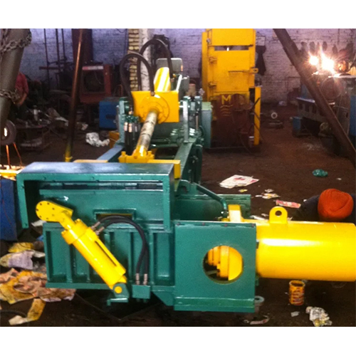 Triple Action Hydraulic Scrap Baling Press