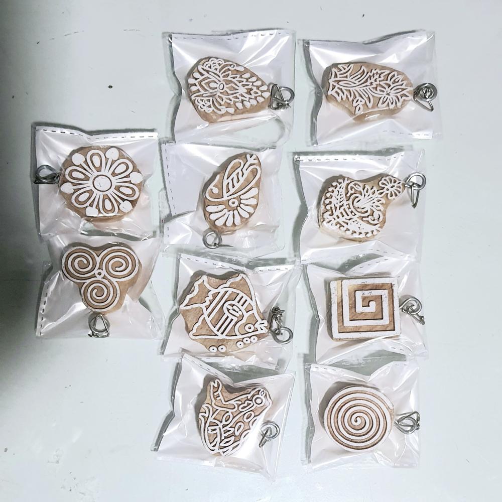 Hand Crafted Bolcks Key Rings - Color: Brown