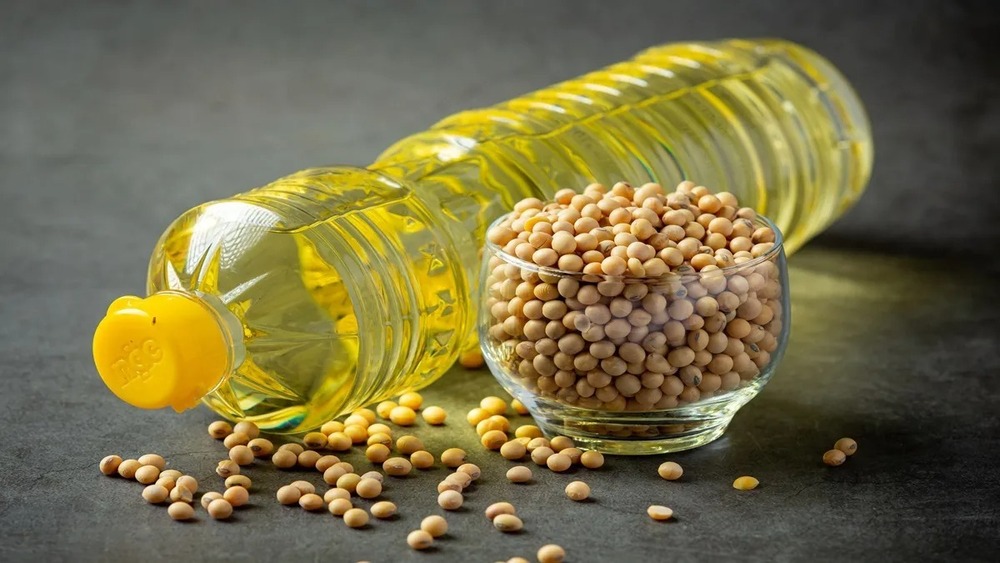 Refined soybean oil
