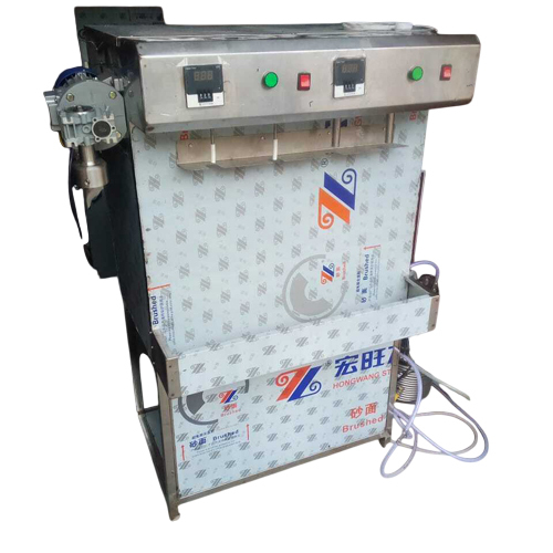 Soda Filling Machine - Automatic Grade: Automatic