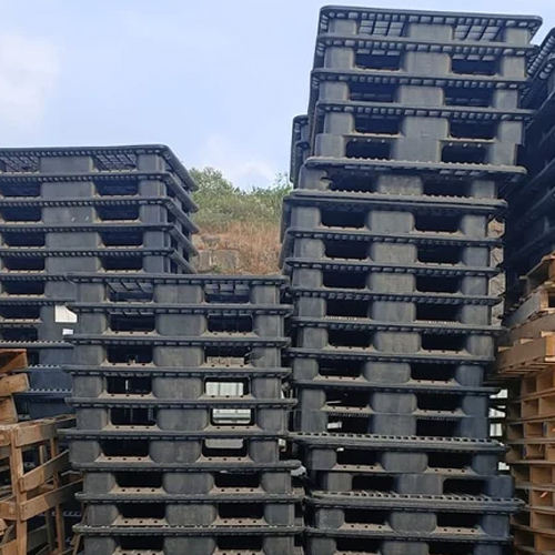 Roto Molded Plastic Pallets