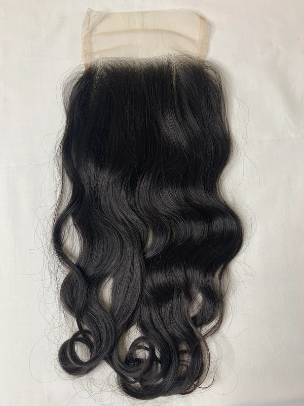 Indian 100% Human Hair 5X5 Lace Closure Wavy With Invisible Knots