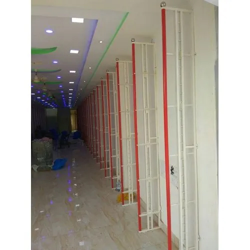 Garment Mall Storage Rack - Color: As Per Availability