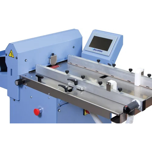 स्वचालित कागज क्रिज़िंग मशीन