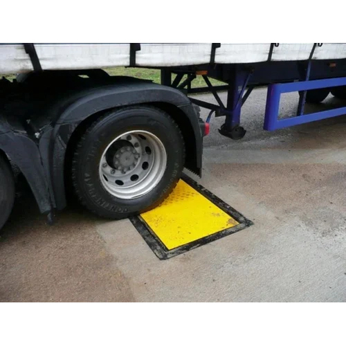 Yellow Slow Speed Weigh In Motion