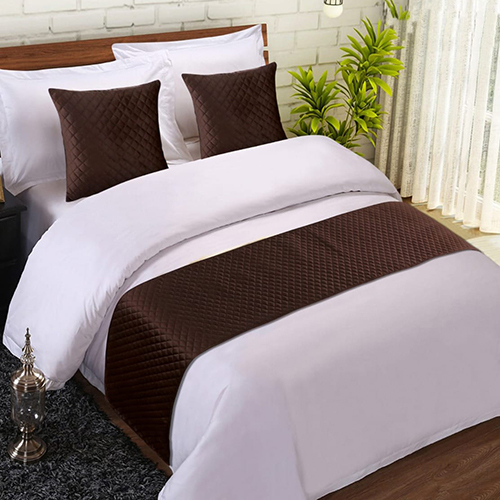 Quilted Velvet Bed Runner - Color: White & Brown