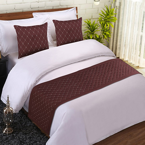 Quilted Synthetic Bed Runner - Color: White & Pink