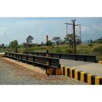 80 Ton Electronic Weighbridge - Color: Black