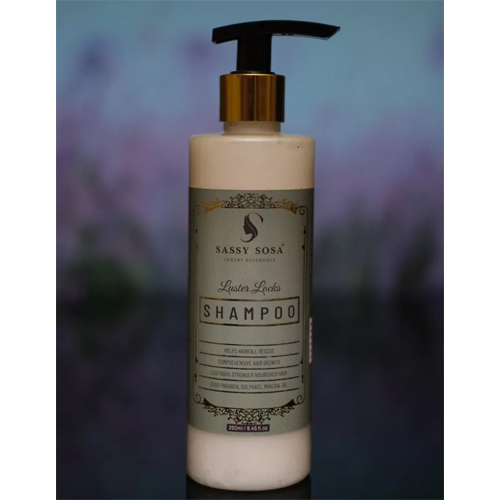 Sulfate Free Hair Shampoo For Women, Off-white Cream Texture, Anti-dandruff