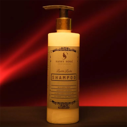Sulfate Free Hair Shampoo For Women, Off-white Cream Texture, Anti-dandruff