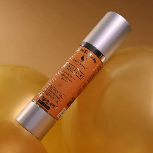 Skin Sunscreen - White Cream Herbal Sunscreen For Anti-aging Benefits, With Herbal Extracts