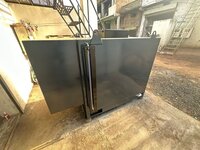 990 LITERS CUBER TANK WITH DISPENSING UNIT