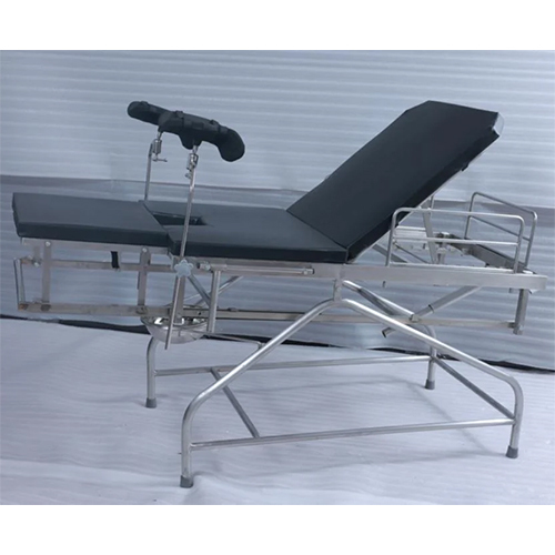 Delivery And Labour Table - Color: Black