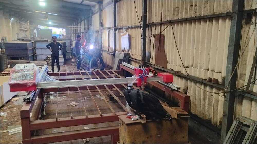 Portable Profile Gas Cutting Machine - Cutting Area: 1.5 X 3 M