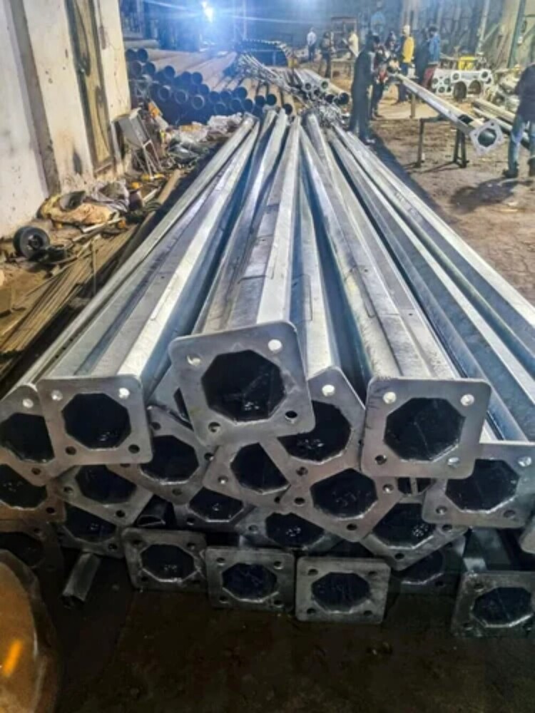 Octagonal Pole Manufacturers