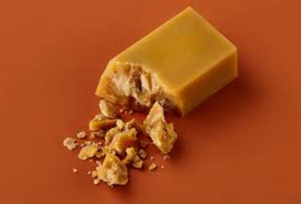 Maple syrup solids