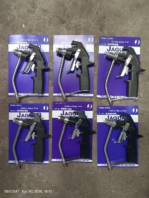 Jaguar Painting Equipment and spears