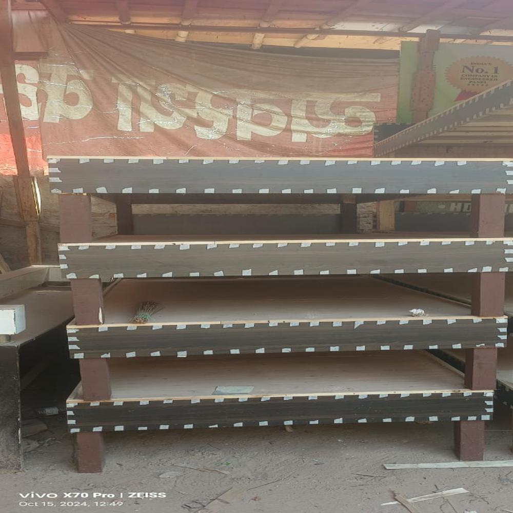 P G Bead - Assembly: Carpenter Assembly