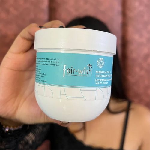 Winter's Special Moisturizing Cream For Dry And Dull Skin
