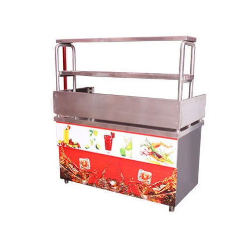 Juice Display Counter - Design: Modern