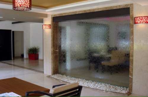 ग्लास फाउंटेन लाइटिंग: बहुरंगी एलईडी लाइट