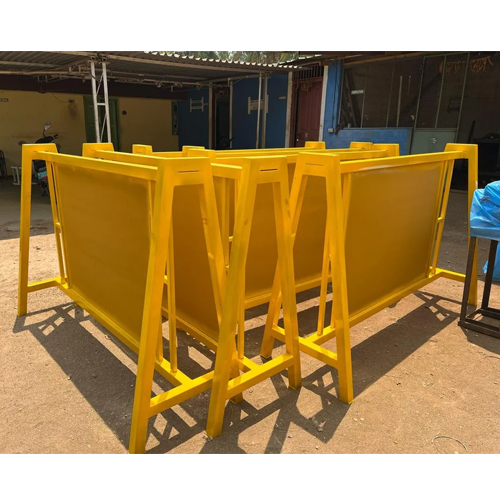 MS Barricade Stand