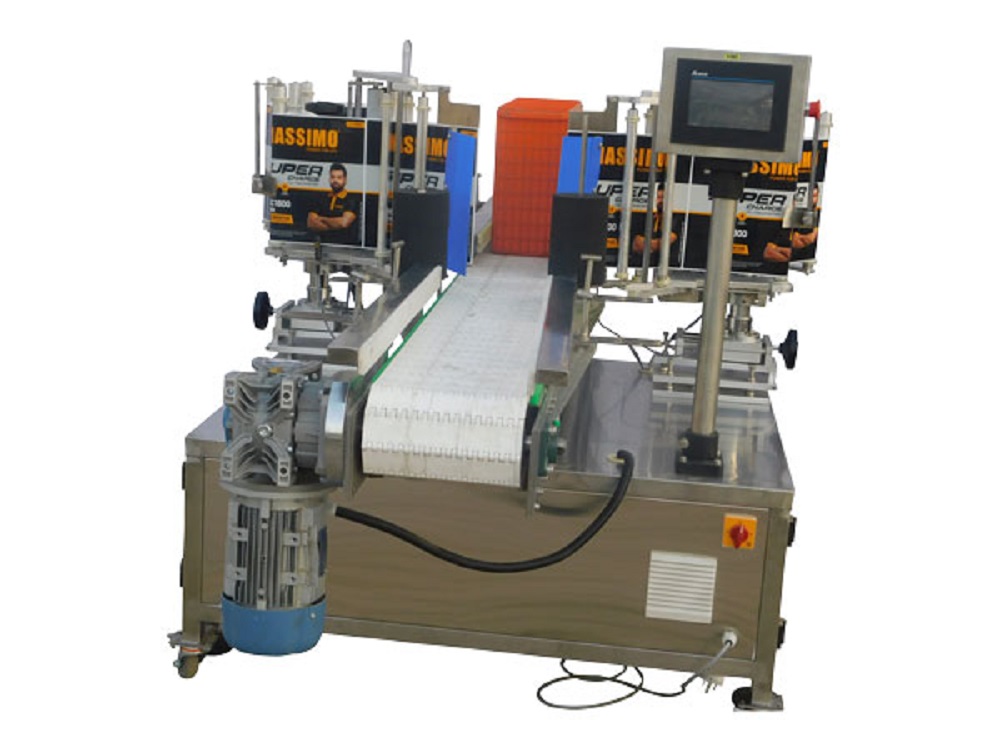 Battery Double Side Sticker Labeling Machine - Accuracy: 100 %