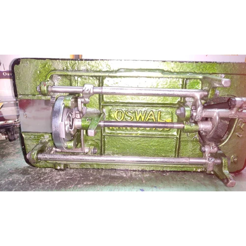 Fall Pico Sewing Machine - Stainless Steel Needle, Black Color, 4000 Stitches/minute Manual Operation | New Condition, High-speed Efficiency