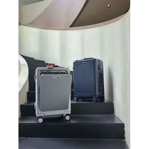 TRENDING MODERN CABIN BAGGAGE