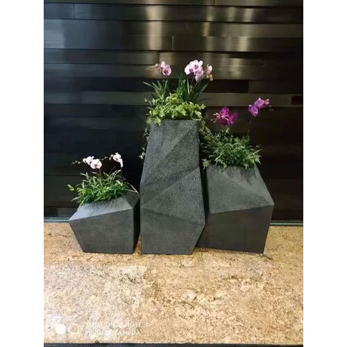 POTS FOR ARTIFICAL & NATURAL FLOWERS