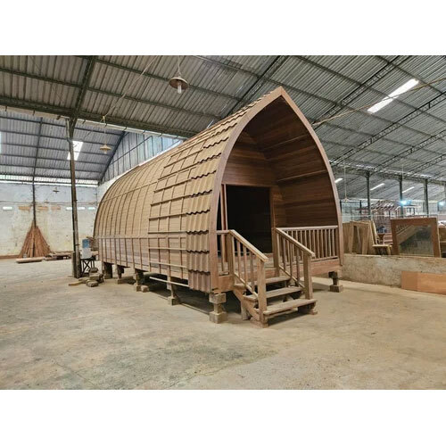 Wood Tent House - Capacity: 5+ Person