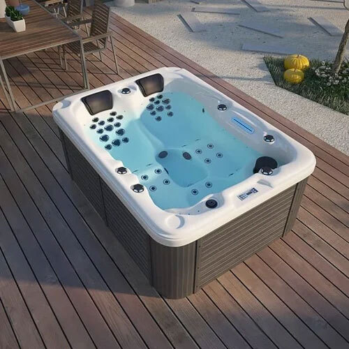 VIVISA 3 SEATER OUTDOOR FAMILY SPA BATHTUB