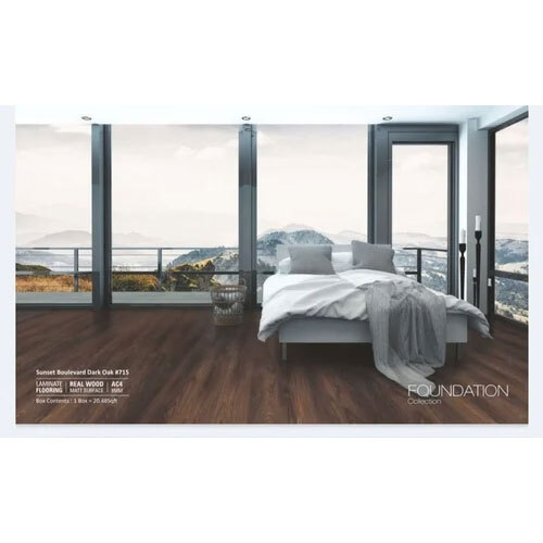 LAMINATE WOODEN FLOORING
