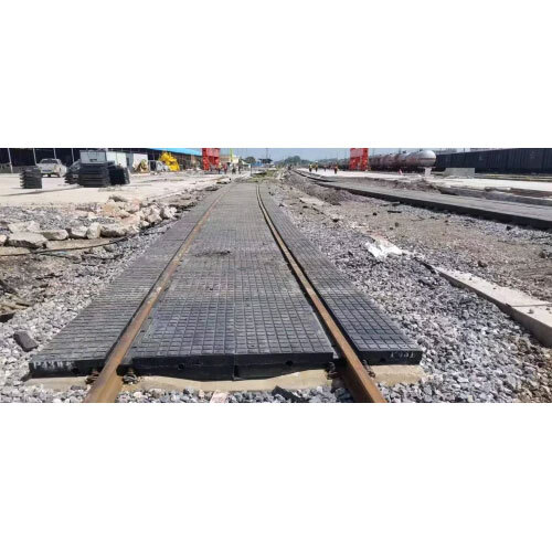RAILWAY RUBBER LEVEL CROSSINGS