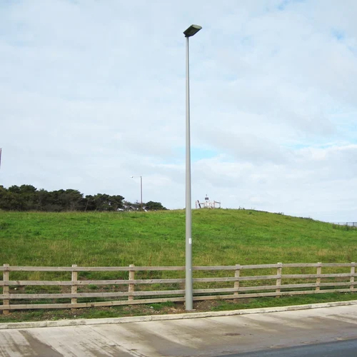 Street Light Pole - Color: Silver