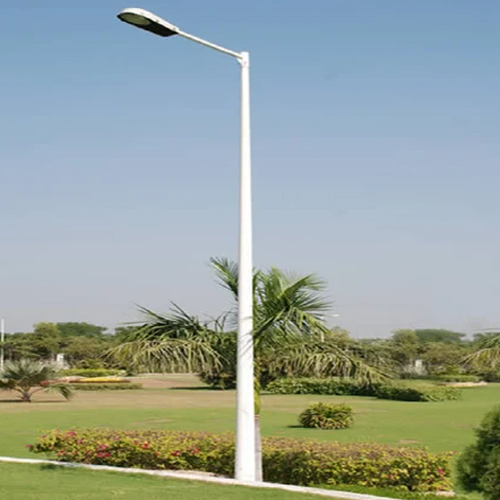Single Arm Street Light Pole