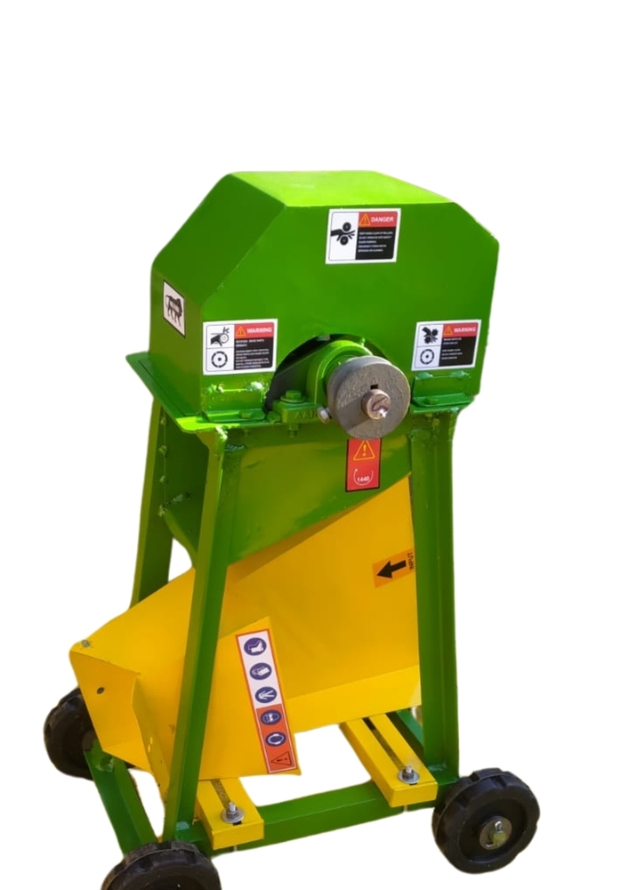 Green & Yellow Heavy Duty Compact Chaff Cutter Machine With Motor