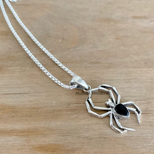 Black Onyx Gemstone 925 Sterling Silver Spider Necklace