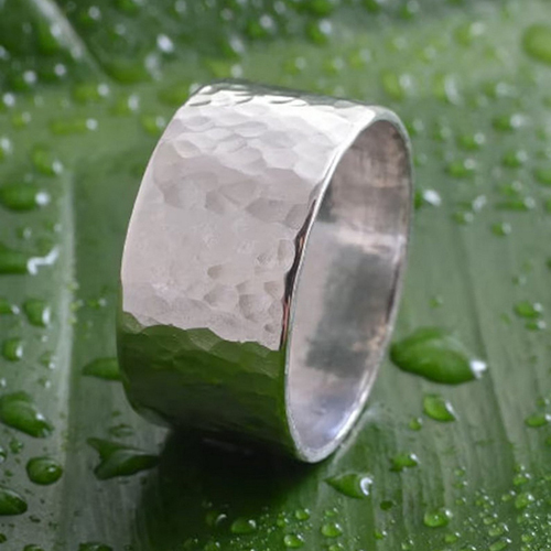 925 Sterling Silver Hammered Band Ring