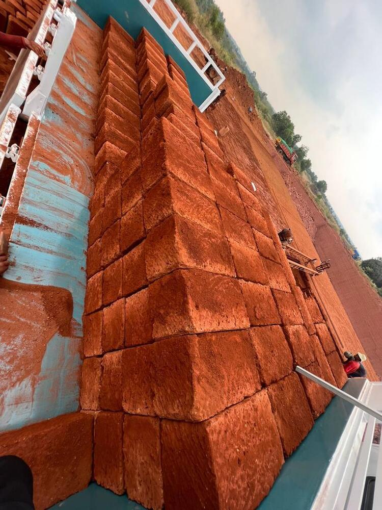 Natural Laterite Brick Stone