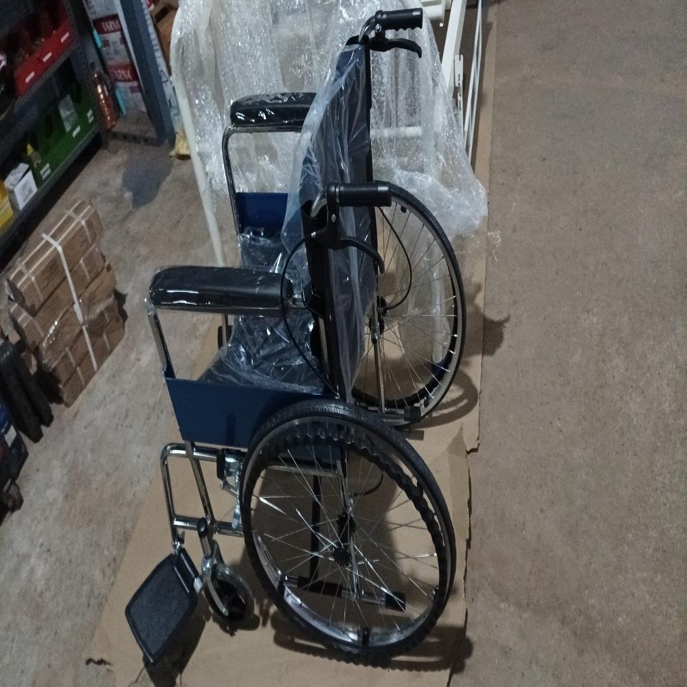 Manual Folding Wheelchair