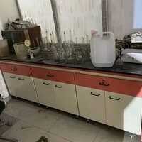 Science Laboratory Tables