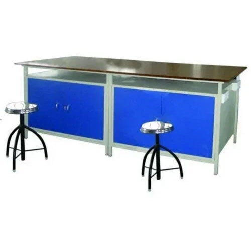 Stainless Steel Work Benches , For Laboratory