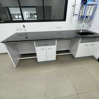 Laboratory Working Table