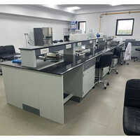 Modular Laboratory Workstations