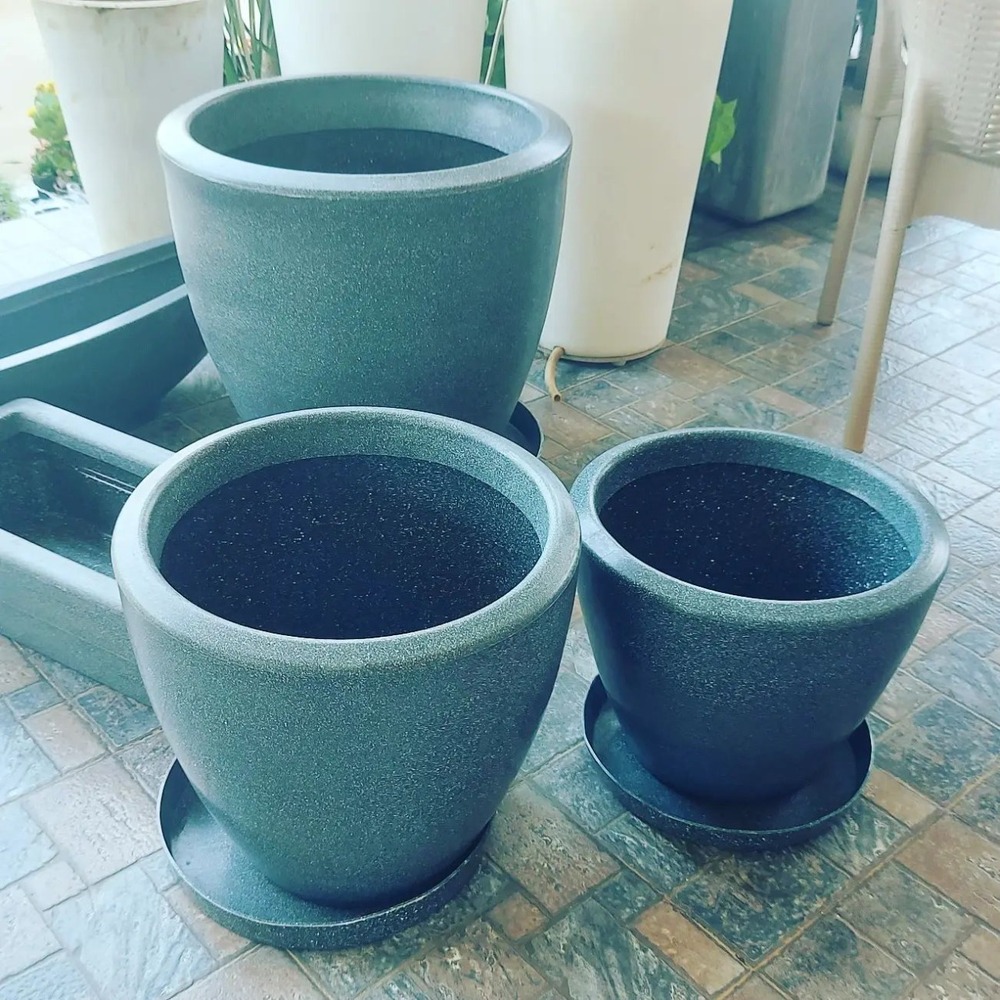 Round Pot URN 13