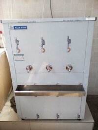 120 ltrs Bluestar Three Tap Water Cooler