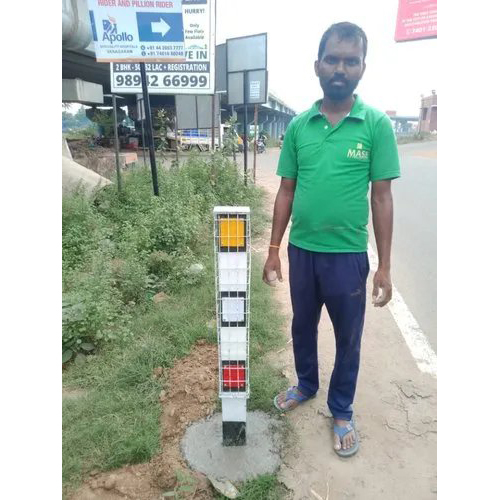 Road Safety Delineator