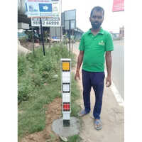 Road Safety Delineator