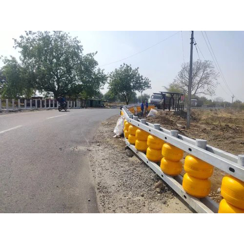 Mase Safety Roller Barrier - Color: Yellow